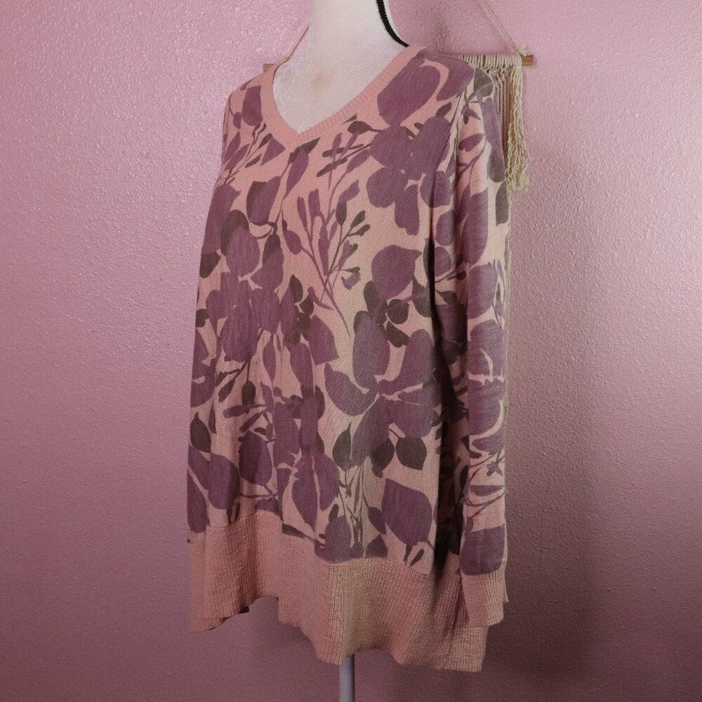 LOGO Lori Goldstein | V Neck Long Sleeve Sweater Large
